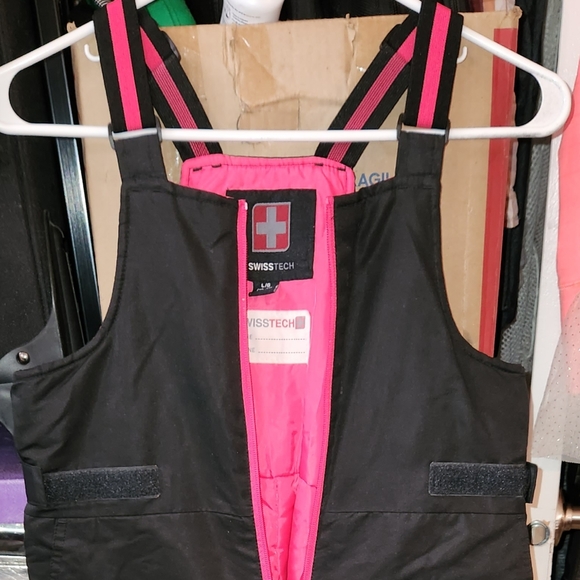 SWISS TECH Girl's LG (10/12) Black/Pink Snow Overalls - Picture 1 of 4